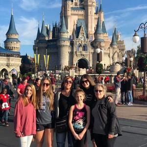 Meet your Posher, Sandy